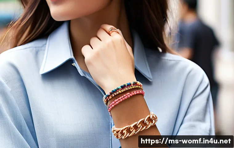 Terokai Rahsia Gelang Wanita: 5 Gaya Wajib Cuba Untuk Penampilan Memukau Anda 4 여성용 브레이슬릿 스타일 관련 이미지 2